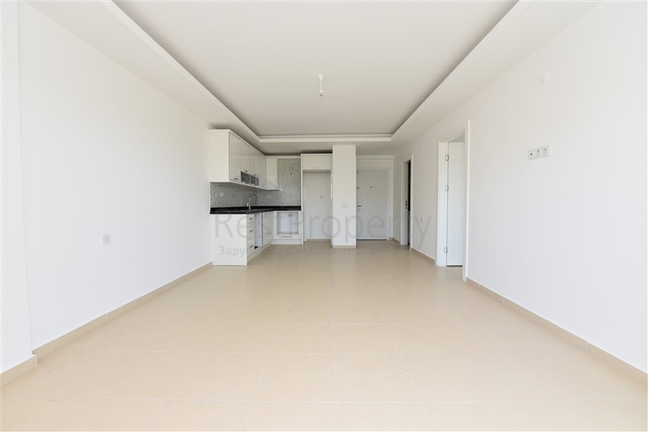 مجمع بخدمات 5 نجوم - شقة غرفة وصالة -اطلالة مفتوحة -سعر مميز -في افسلار / الانيا 