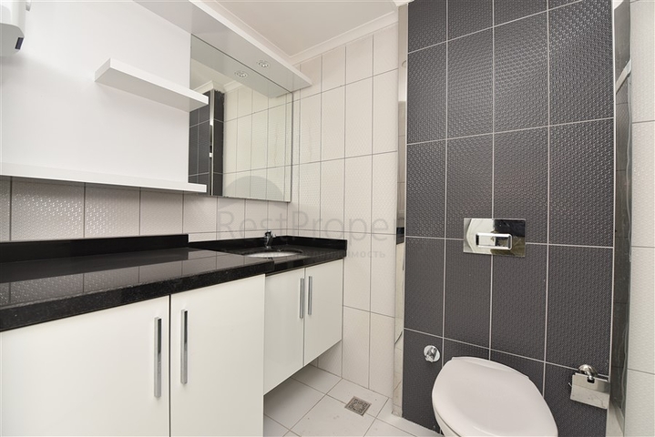 مجمع بخدمات 5 نجوم - شقة غرفة وصالة -اطلالة مفتوحة -سعر مميز -في افسلار / الانيا 