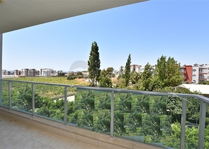 مجمع بخدمات 5 نجوم - شقة غرفة وصالة -اطلالة مفتوحة -سعر مميز -في افسلار / الانيا 