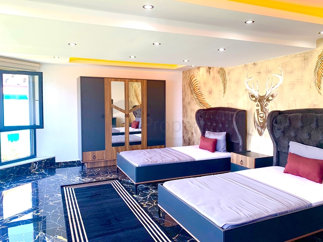 عرض مميز ! فيلا مباشرة على البحر -في كوناكلي / الانيا 