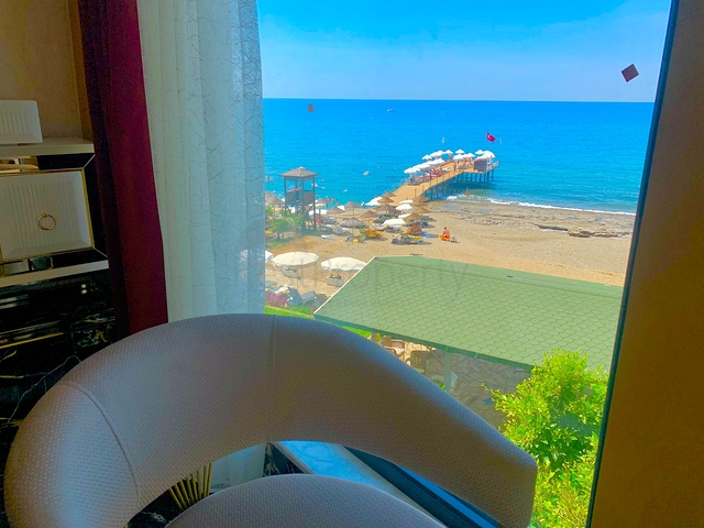 عرض مميز ! فيلا مباشرة على البحر -في كوناكلي / الانيا 