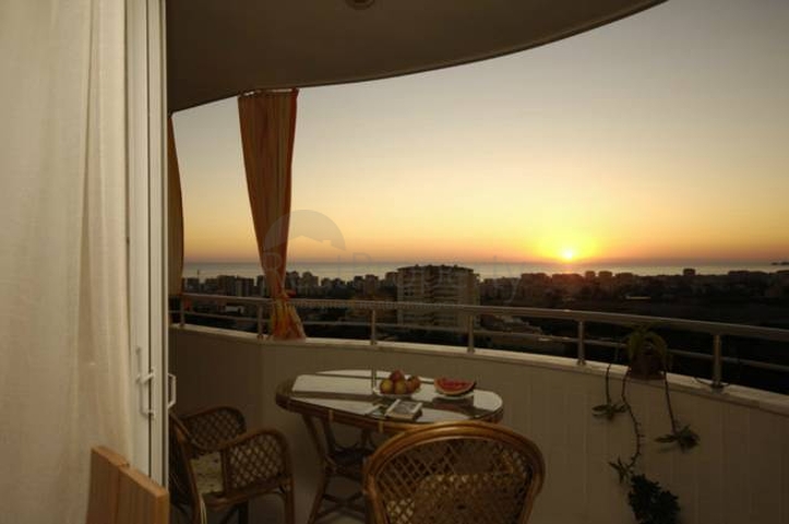 شقق للبيع في ماهوت لار / الانيا 