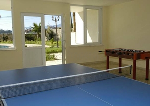 شقق للبيع في ماهوت لار / الانيا 