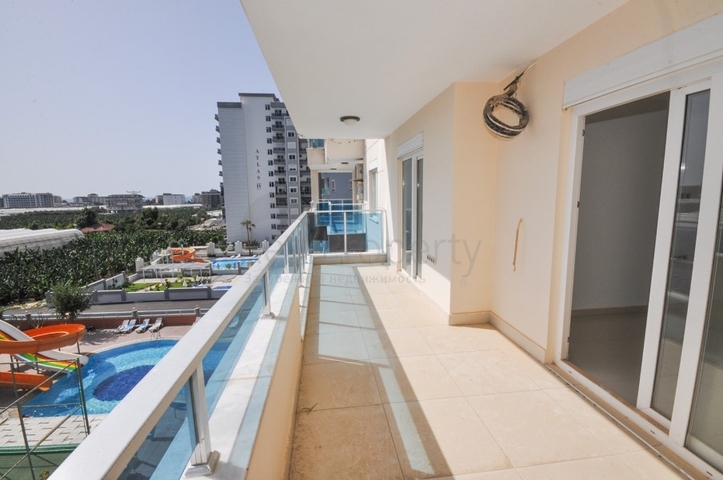 مجمع انيق يضم كافة الخدمات - شقة غرفة وصالة -في مهموتلار / الانيا 