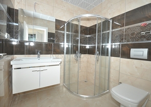 مجمع انيق يضم كافة الخدمات - شقة غرفة وصالة -في مهموتلار / الانيا 