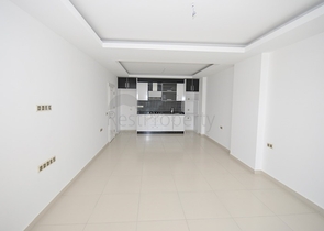 مجمع انيق يضم كافة الخدمات - شقة غرفة وصالة -في مهموتلار / الانيا 