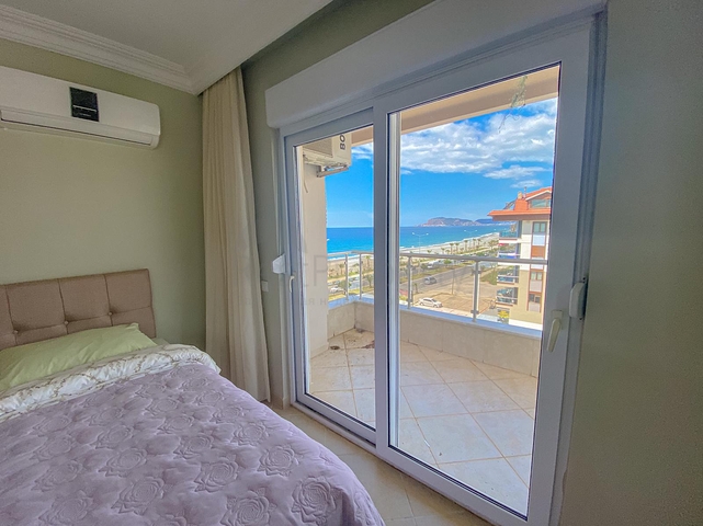 اطلالة بحر مباشرة -مناسبة للجنسية التركية -دوبلكس 4 غرف وصالة -في كاستل / الانيا 