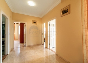 اطلالة بحر - فيلا مستقلة -3 غرف وصالة -في مجمو غولد سيتي / الانيا 