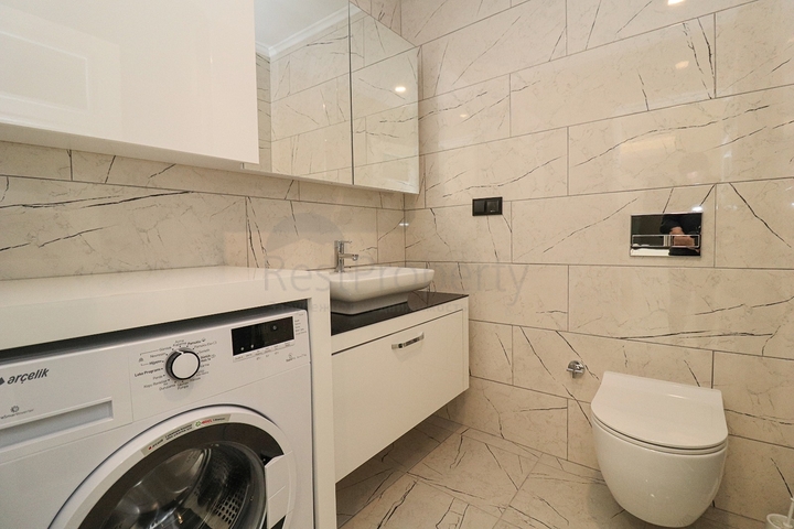 مجمع فاخر قريب من البحر -شقة غرفة وصالة -في كاستل / الانيا 