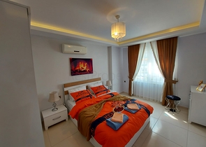 مجمع يضم كافة الخدمات - شقة غرفة وصالة -في مهموتلار / الانيا 