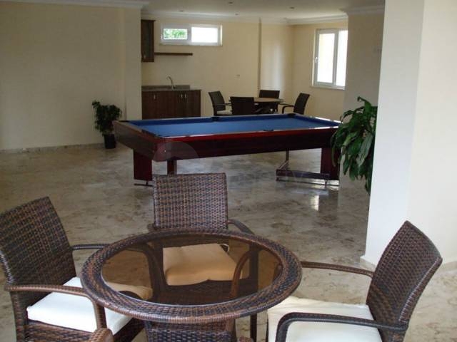 شقق للبيع في ماهموت لار / الانيا 