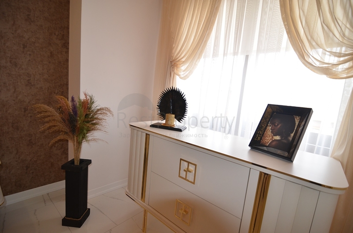 موقع مركزي مميز - دوبلكس 2 غرفة وصالة -انيقة -في مركز الانيا 