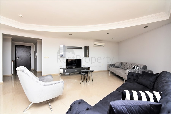 شقة غرفتين وصالة -طابق مرتفع -مجمع يضم كافة الخدمات -في مهموتلار / الانيا 