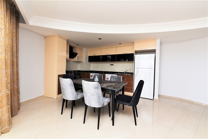 شقة غرفتين وصالة -طابق مرتفع -مجمع يضم كافة الخدمات -في مهموتلار / الانيا 