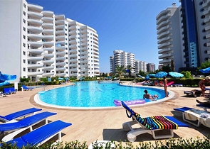 شقة غرفتين وصالة -طابق مرتفع -مجمع يضم كافة الخدمات -في مهموتلار / الانيا 