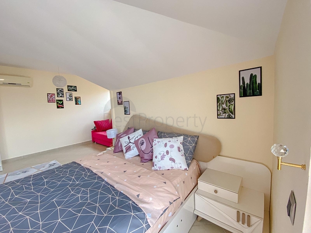 شقة دوبلكس قريبة من البحر - مفروشة -في كاستل / الانيا