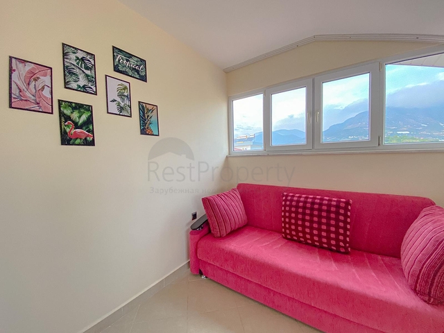 شقة دوبلكس قريبة من البحر - مفروشة -في كاستل / الانيا