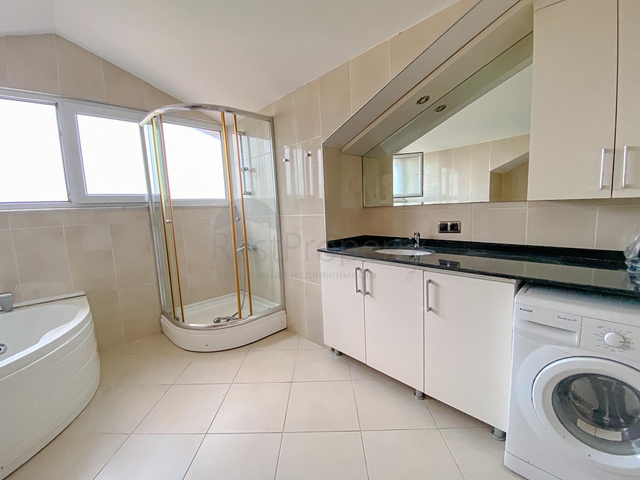 شقة دوبلكس قريبة من البحر - مفروشة -في كاستل / الانيا