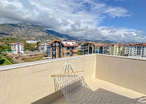 شقة دوبلكس قريبة من البحر - مفروشة -في كاستل / الانيا