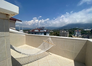 شقة دوبلكس قريبة من البحر - مفروشة -في كاستل / الانيا