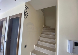 شقة دوبلكس قريبة من البحر - مفروشة -في كاستل / الانيا