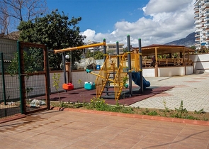 شقة غرفة وصالة -مجمع جديد - في مهموتلار / الانيا 