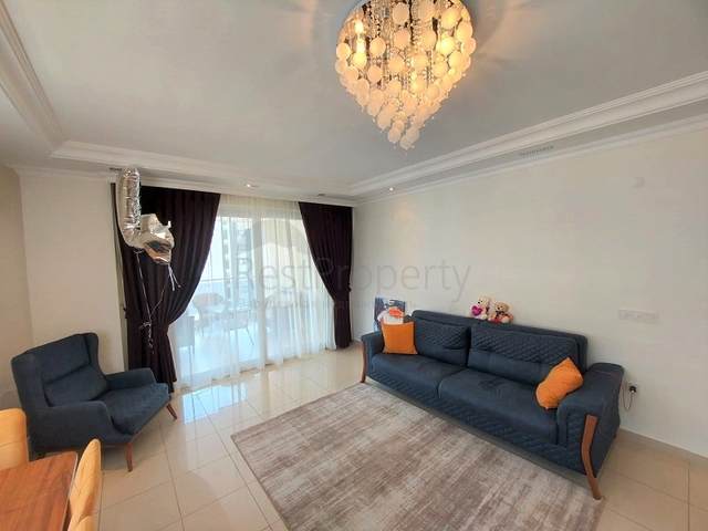 مجمع فاخر -قريب من البحر - شقة غرفة وصالة -في كاستل / الانيا 