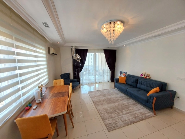 مجمع فاخر -قريب من البحر - شقة غرفة وصالة -في كاستل / الانيا 