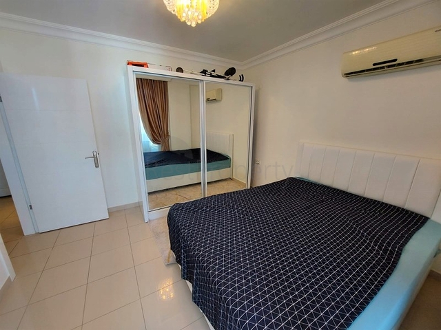 مجمع فاخر -قريب من البحر - شقة غرفة وصالة -في كاستل / الانيا 