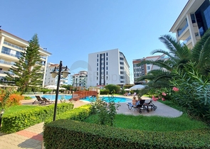 مجمع فاخر -قريب من البحر - شقة غرفة وصالة -في كاستل / الانيا 