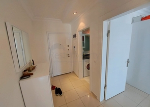 مجمع فاخر -قريب من البحر - شقة غرفة وصالة -في كاستل / الانيا 