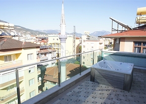 قريبة من شاطئ كليوباترا -دوبلكس 3 غرف وصالة -فاخرة -في مركز الانيا 