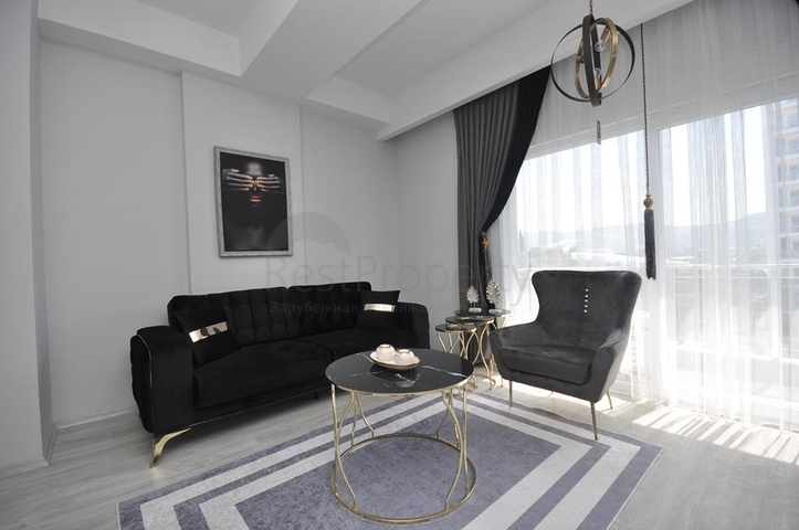 شقق جديدة -ضمن مجمع سكني -في مهموتلار / الانيا 