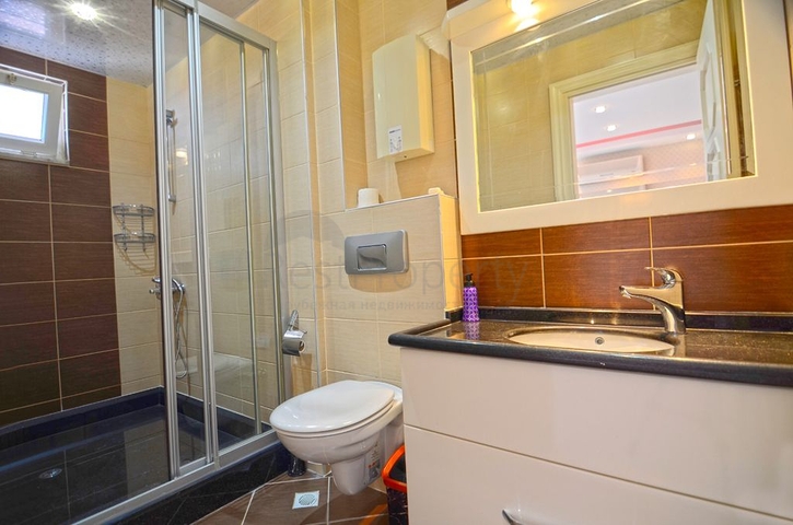 شقة باطلالة بحر مباشرة في الانيا -تصميم 1+2 - في مهموتلار 