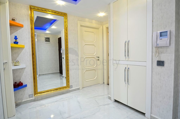 شقة باطلالة بحر مباشرة في الانيا -تصميم 1+2 - في مهموتلار 