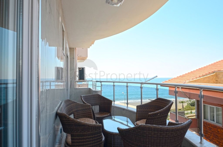 شقة باطلالة بحر مباشرة في الانيا -تصميم 1+2 - في مهموتلار 