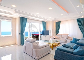 شقة باطلالة بحر مباشرة في الانيا -تصميم 1+2 - في مهموتلار 