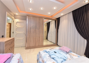 شقة باطلالة بحر مباشرة في الانيا -تصميم 1+2 - في مهموتلار 