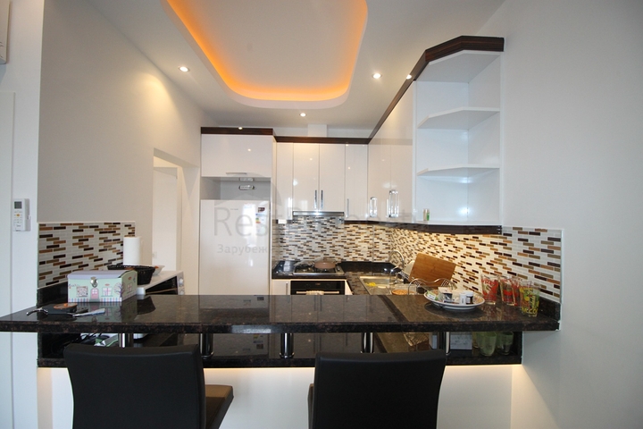 مجمع فاخر - خدمات  5 نجوم - شقة غرفة وصالة -في مهموتلار / الانيا 