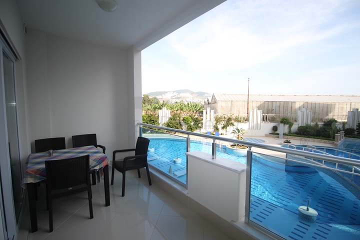 مجمع فاخر - خدمات  5 نجوم - شقة غرفة وصالة -في مهموتلار / الانيا 