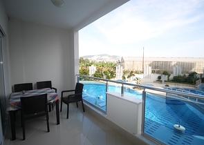 مجمع فاخر - خدمات  5 نجوم - شقة غرفة وصالة -في مهموتلار / الانيا 