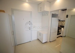 مجمع فاخر - خدمات  5 نجوم - شقة غرفة وصالة -في مهموتلار / الانيا 