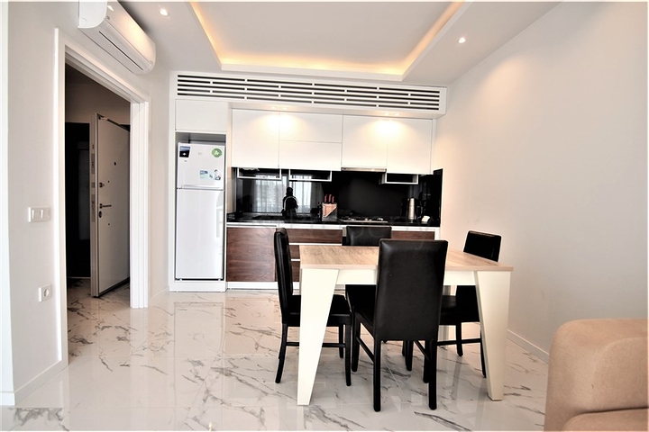 مجمع انيق - يضم كافة الخدمات -شقة 1+1- مفروشة -في مهموتلار / الانيا 