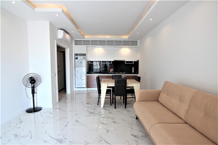 مجمع انيق - يضم كافة الخدمات -شقة 1+1- مفروشة -في مهموتلار / الانيا 