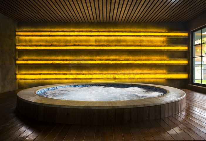 مجمع انيق - يضم كافة الخدمات -شقة 1+1- مفروشة -في مهموتلار / الانيا 