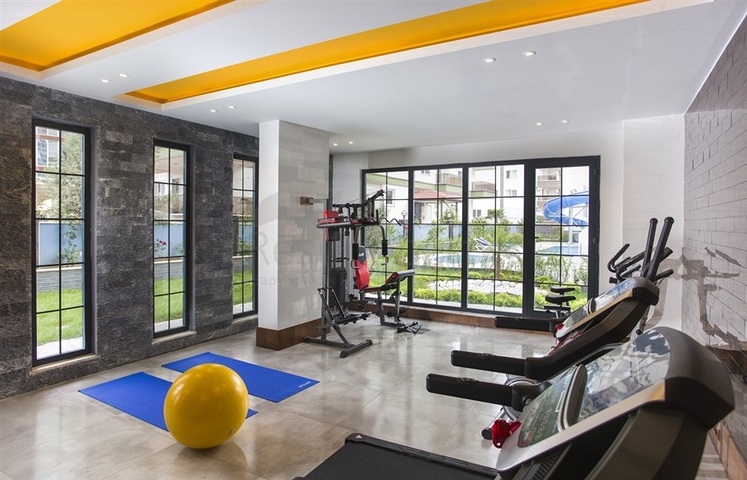 مجمع انيق - يضم كافة الخدمات -شقة 1+1- مفروشة -في مهموتلار / الانيا 