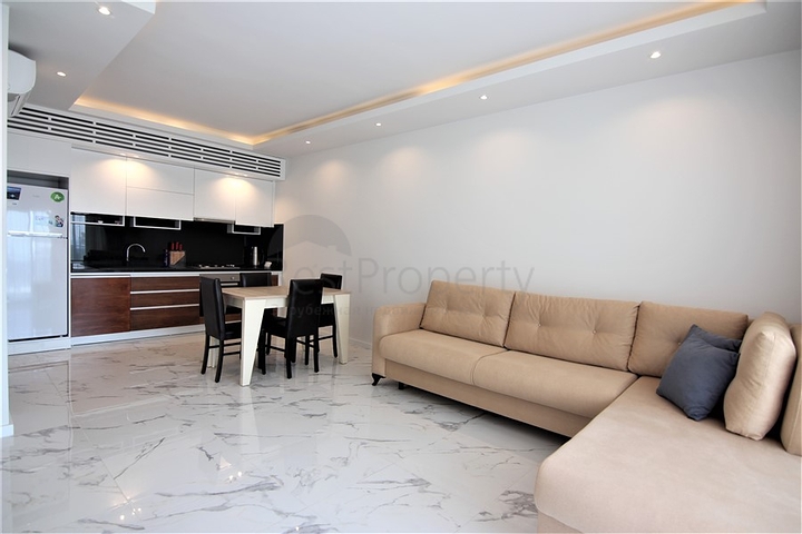 مجمع انيق - يضم كافة الخدمات -شقة 1+1- مفروشة -في مهموتلار / الانيا 