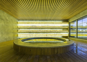 مجمع انيق - يضم كافة الخدمات -شقة 1+1- مفروشة -في مهموتلار / الانيا 