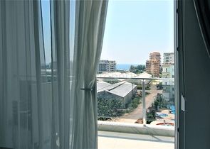 مجمع انيق - يضم كافة الخدمات -شقة 1+1- مفروشة -في مهموتلار / الانيا 