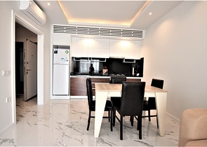 مجمع انيق - يضم كافة الخدمات -شقة 1+1- مفروشة -في مهموتلار / الانيا 